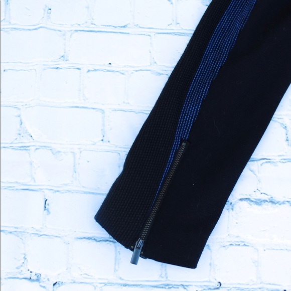 Rachel Roy black and blue zip jacket - Picture 3 of 4